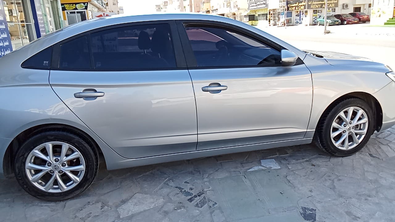 استئجار MG ام جي MG5 2024